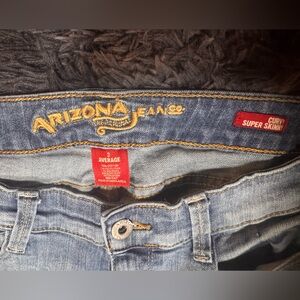 Arizona Jean Company Women's Skinny Jeans - Faded Blue